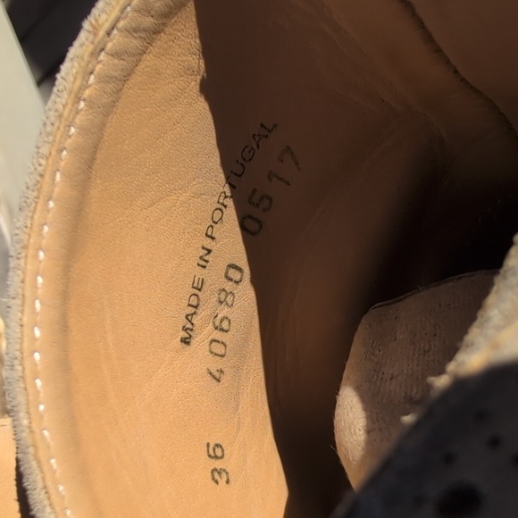 The Office Of Angela Scott Mr. Ed Cut Out Suede Boots 36 - Picture 10 of 12